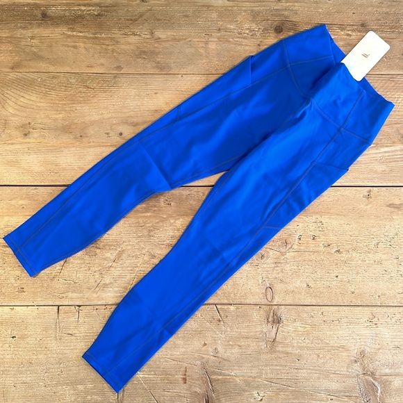 NWT- Fabletics PureLuxe High-Waisted Pocket 7/8 Leggings - LUMINARY BLUE !! - Picture 4 of 9